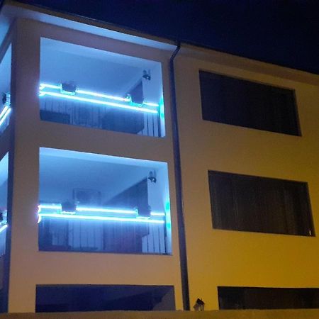 Splendid Aparthotel 那沃达利 外观 照片