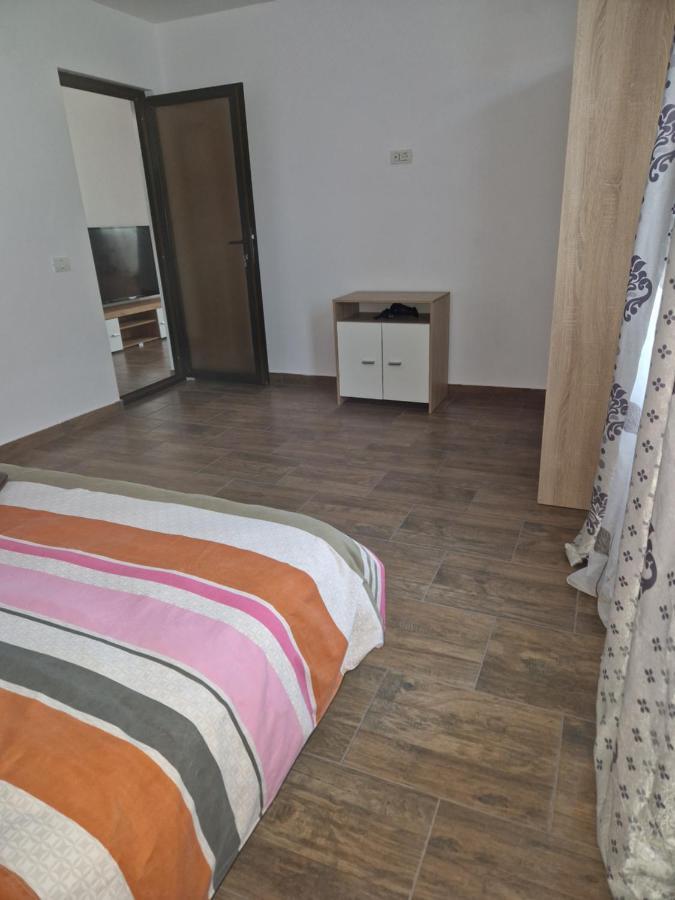 Splendid Aparthotel 那沃达利 外观 照片